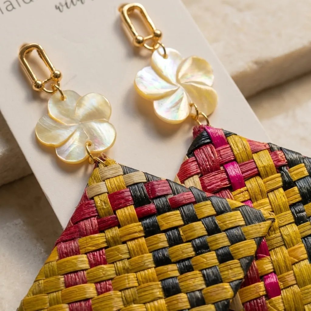 Artisanal Woven Flora Shell (014)