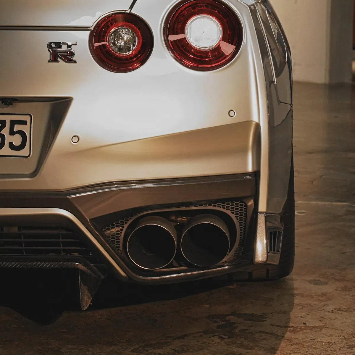 Nissan GT-R
