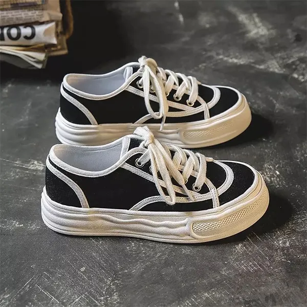 Woman Black Canvas Sneakers