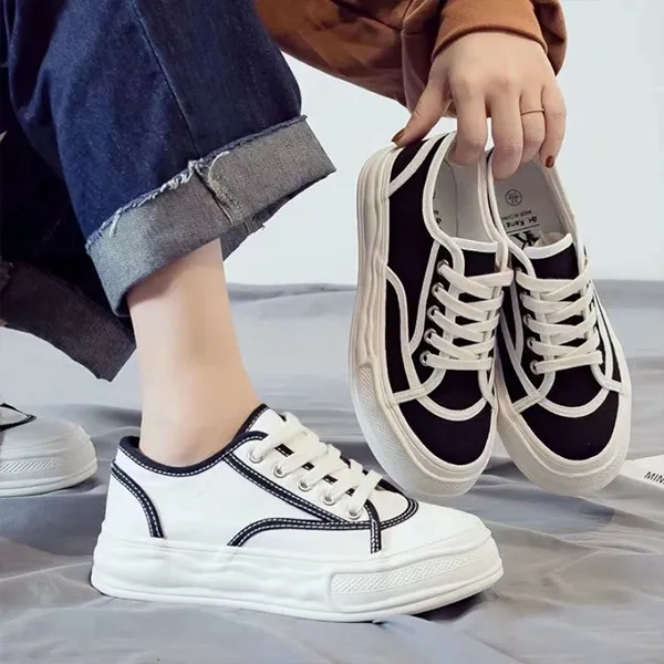 Woman Black Canvas Sneakers