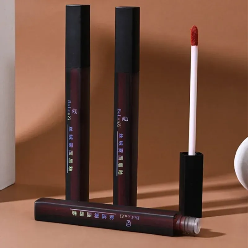 Highly Pigmented Waterproof Non-Stick Lip Care Luxury Lightweight Non-Sticky Women Lip Glaze - 02