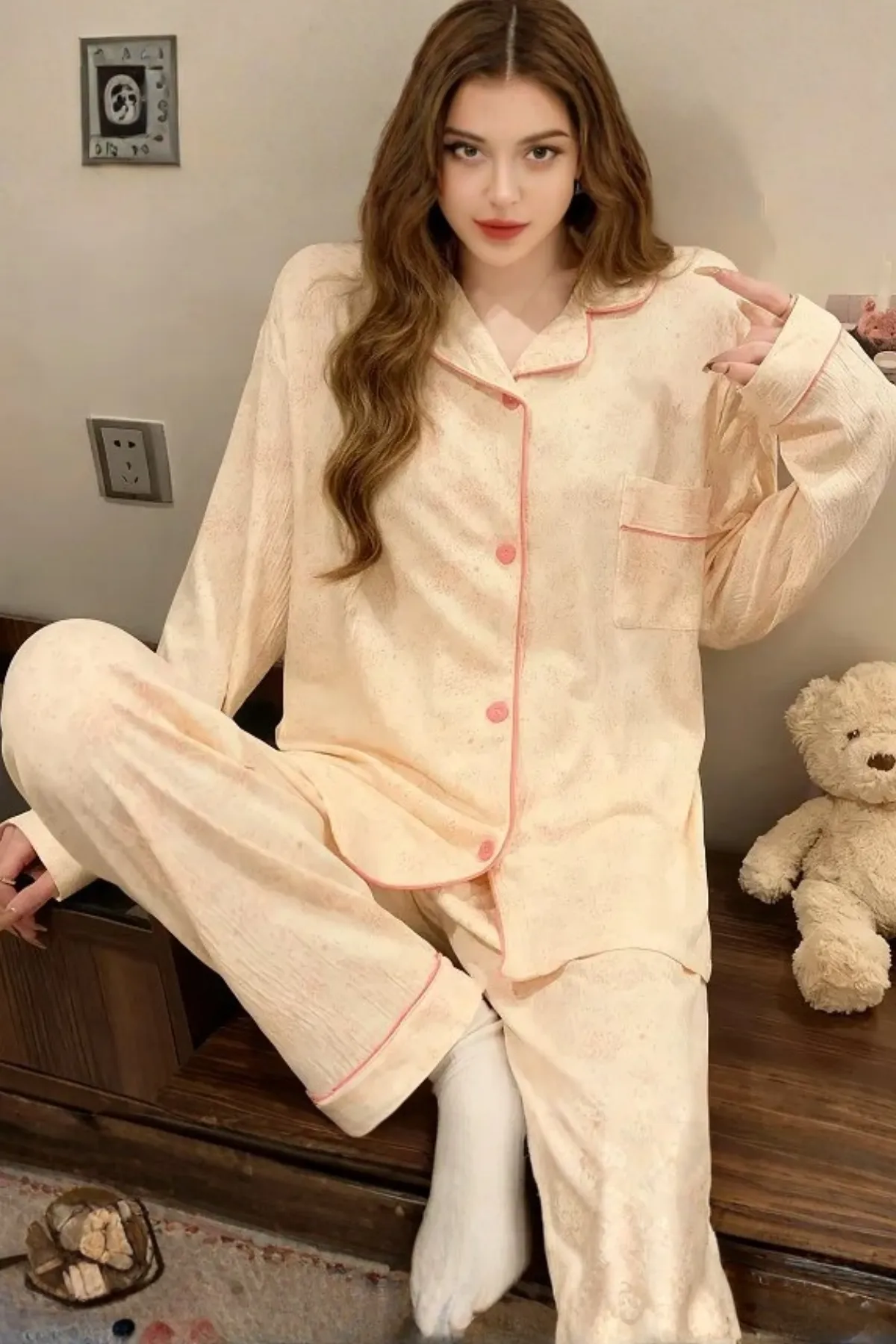 Two Pieces Women's Pajama Set Comportable Relax Girls Wear Pajama