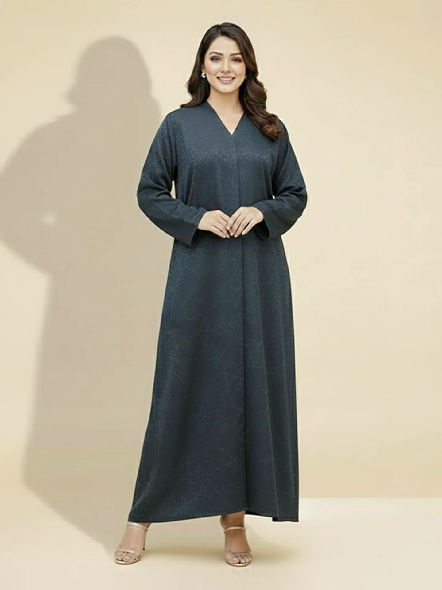 Classic Tonal Embroider V-neck Elegent Long Sleeve Button Closure Muslim Arabic Stylish Abaya