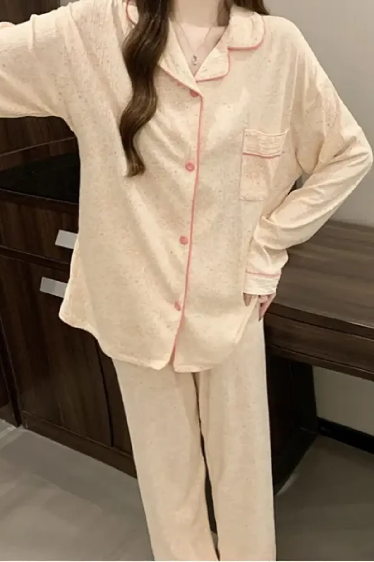 Two Pieces Women's Pajama Set Comportable Relax Girls Wear Pajama