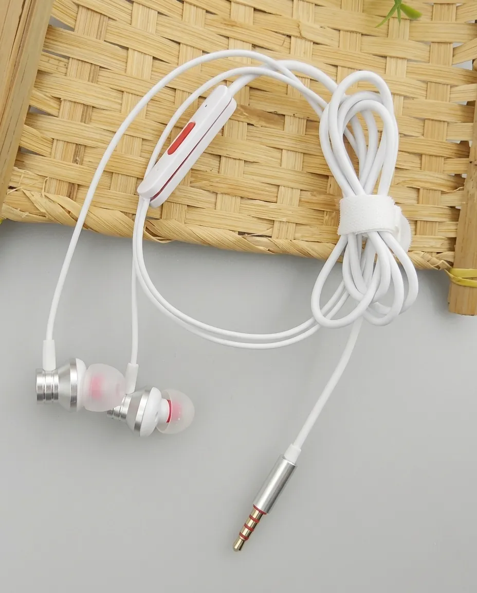 Ultimate White Silicone Bass Earphones for Mind-Blowing Sound