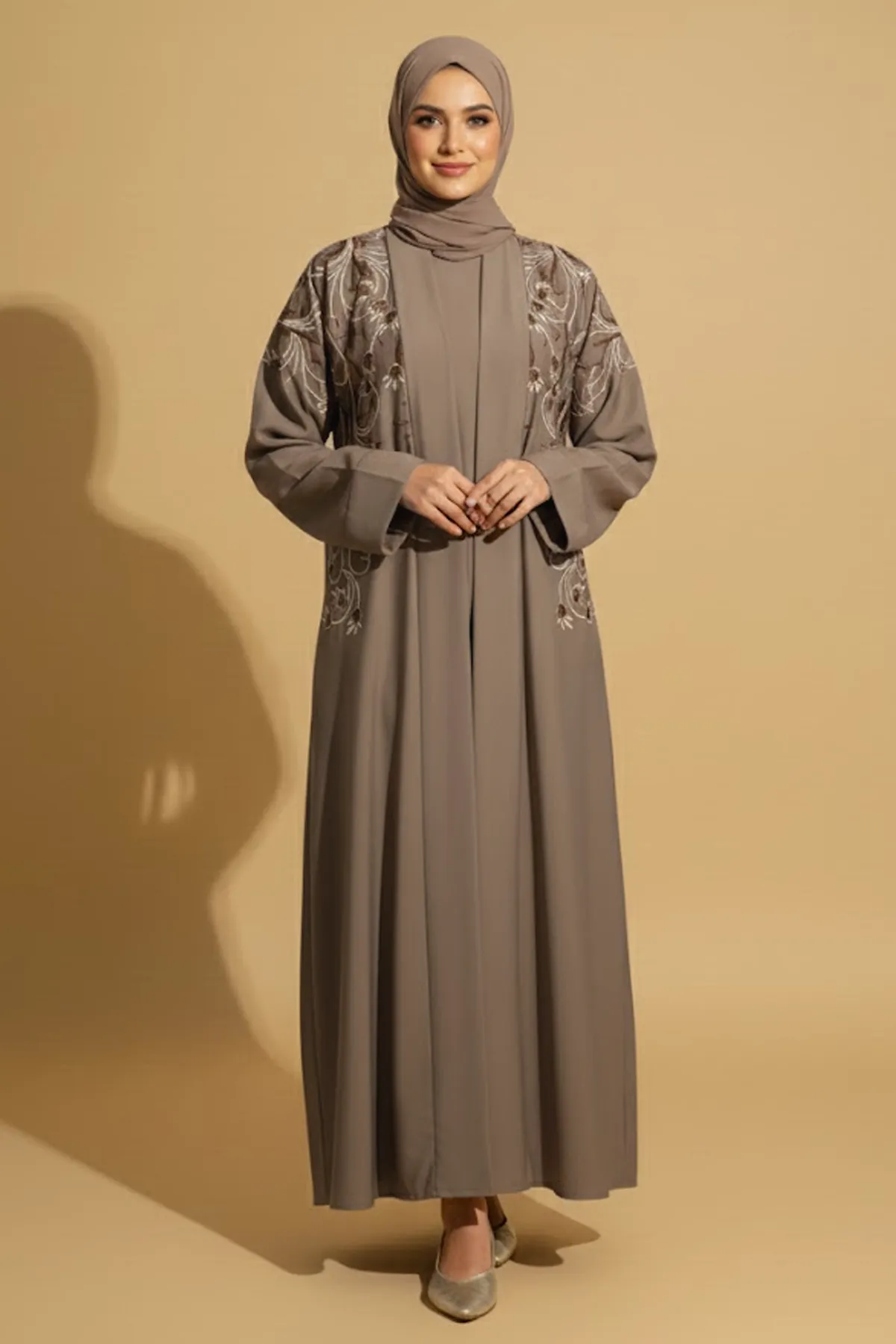 Elegant Embroidered 2 Piece Abaya Set For Women Muslim Wear Arabic Open Abaya With Inner Dress
