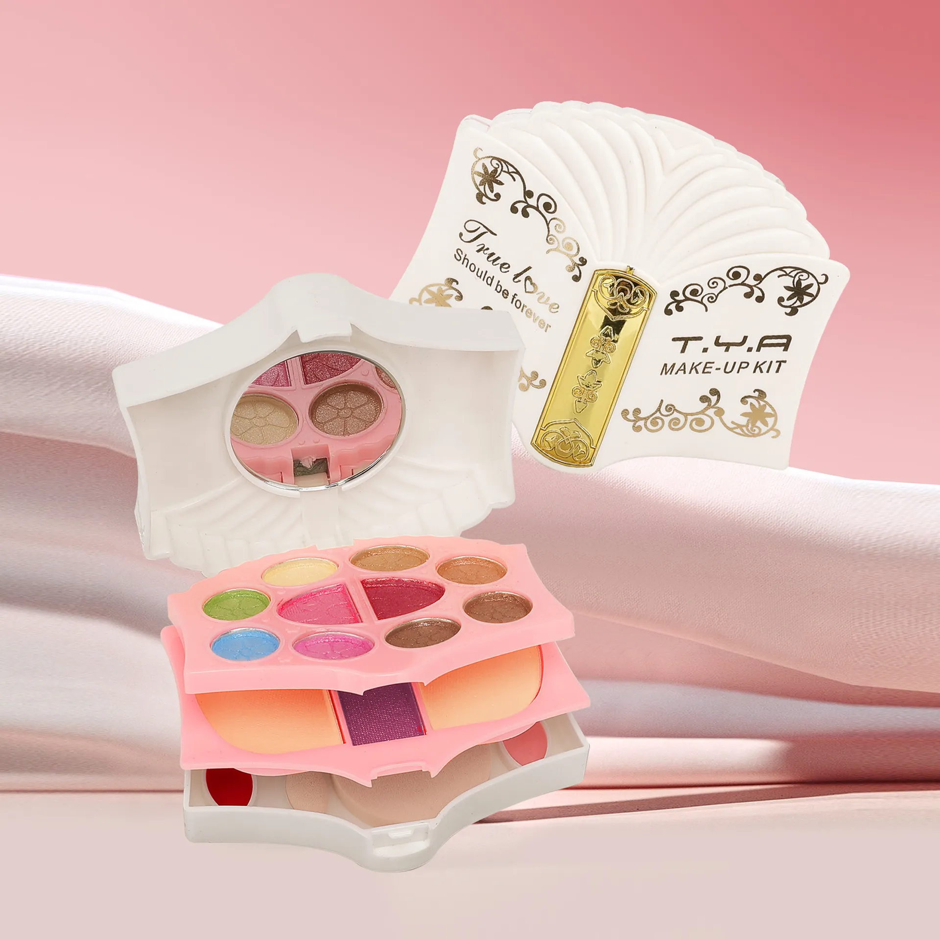 Women's Makeup Kit Eyeshadow Blush Travel Friendly All in One Face Multicolor Beauty Palette