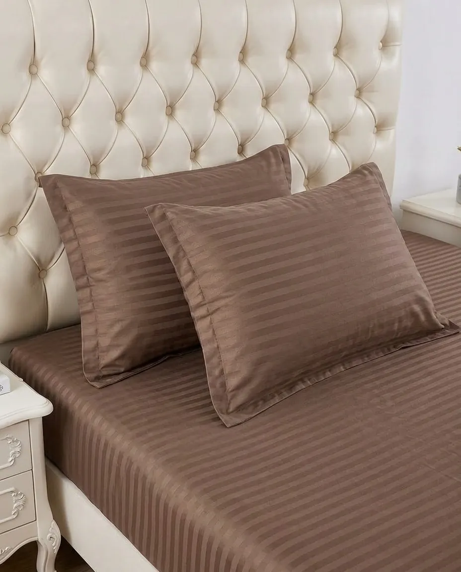 Double Bed Fitted Sheet With 2 Pillow Covers – 160x190
